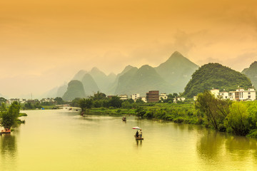 健康大讲堂主持人主持词大全