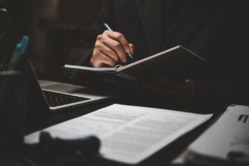 中医哲学：《黄帝内经》里的四大养生智慧