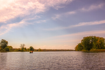 低碳环保小诗歌六句是什么？